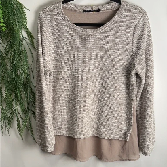Doe & Rae Textured Beige Sweater - Picture 1 of 10